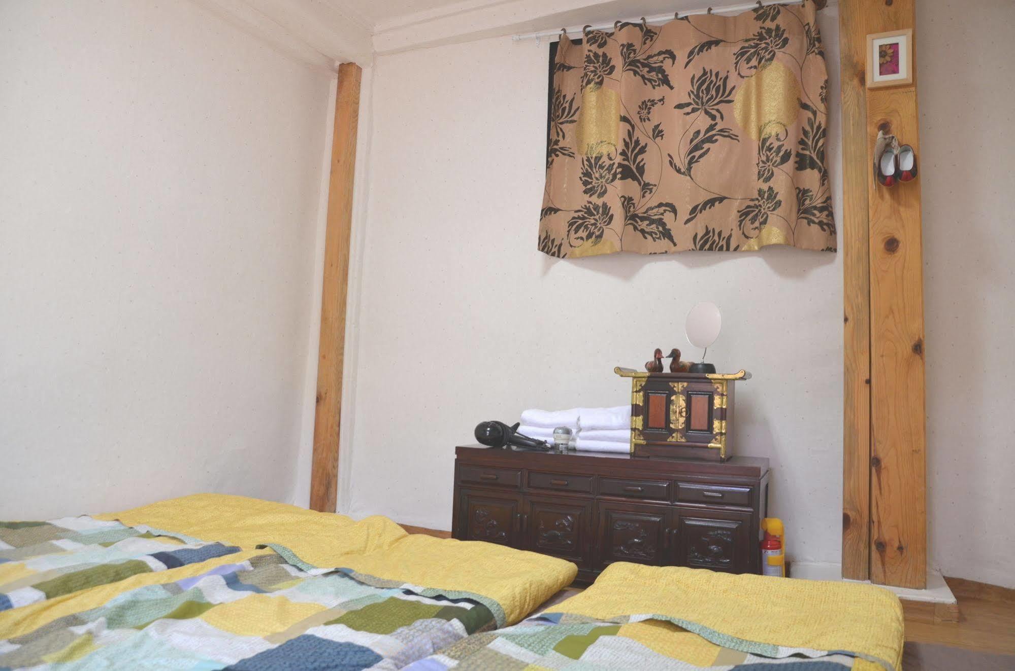 Raon Guesthouse Seoul Exterior photo